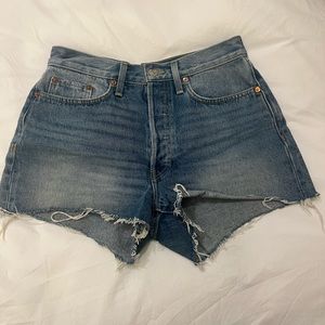 Re/done denim shorts in size 28 in excellent condition.